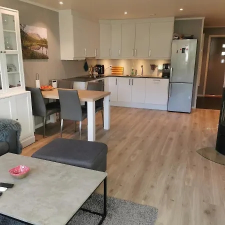 Apartment Lovely With Stunning Views *