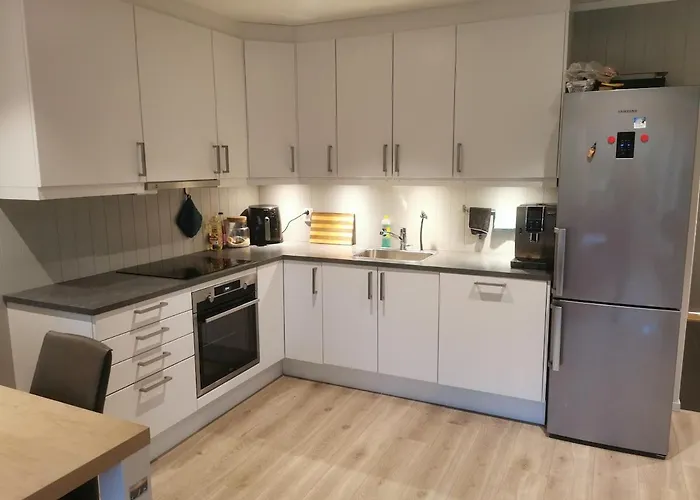 Lovely With Stunning Views Daire Ulsak
